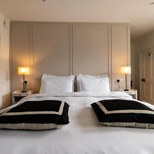 pembroke-guest-suite.dublin-hotelsweb.com/